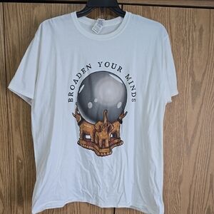 Gildan White Tee with Elephant and Globe Design